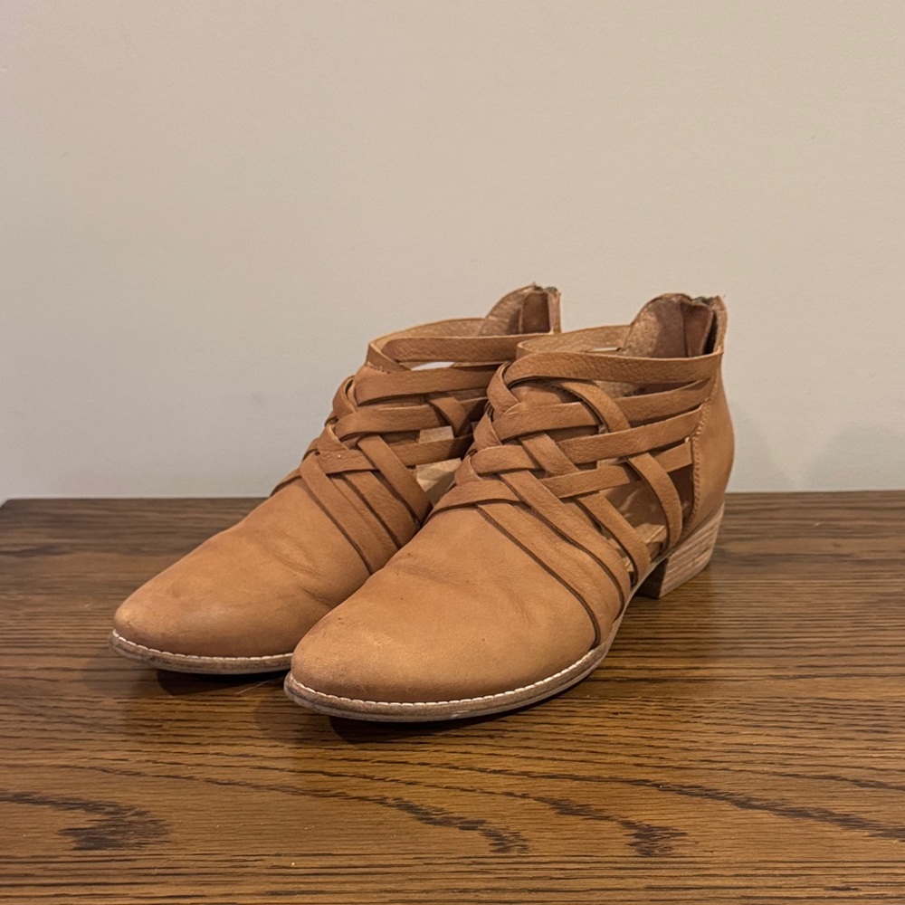 Seychelles Tan Ankle Booties